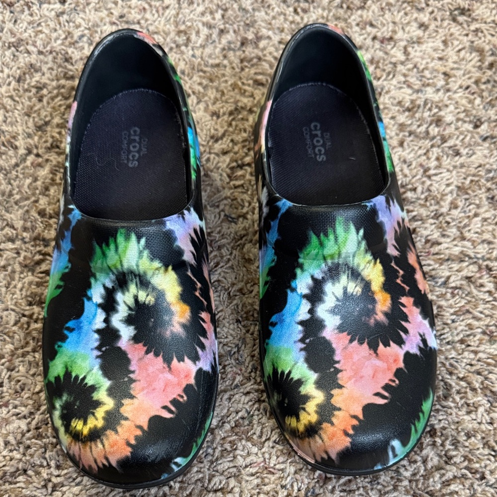 CROCS Tie-Dye Clogs